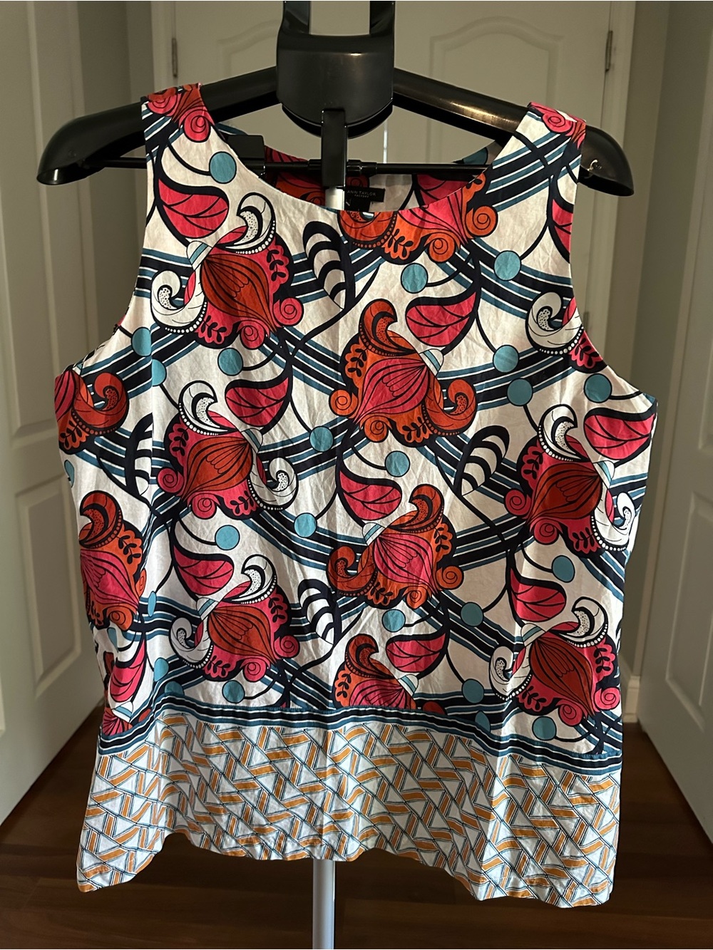 Ann Taylor Floral-Print Sleeveless Tank in White, Pink & Orange